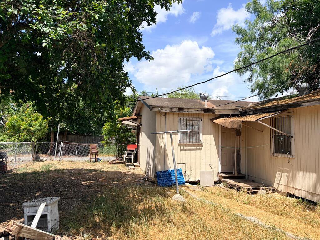 Residential in Brownsville 5
