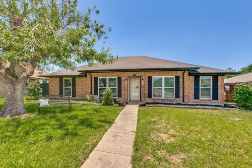 2620 Carmel Dr, Carrollton, TX, 75006-2708 | Card Image