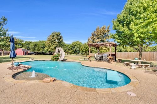 4421 Teresa Trl, Midlothian, TX, 76065-3731 | Card Image