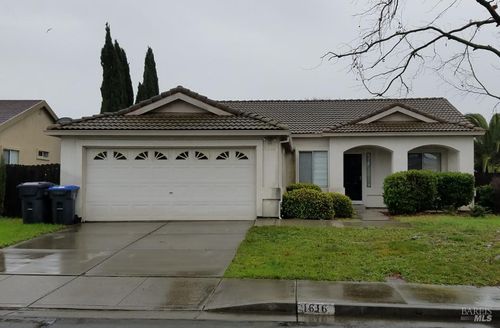 1616 Paseo Flores Dr, Suisun City, CA, 94585-3232 | Card Image