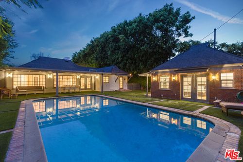 1526 San Vicente Blvd, Santa Monica, CA, 90402-2206 | Card Image