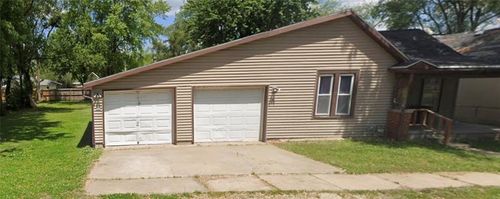 907 Morgan St, Saint Joseph, MO, 64504-2446 | Card Image
