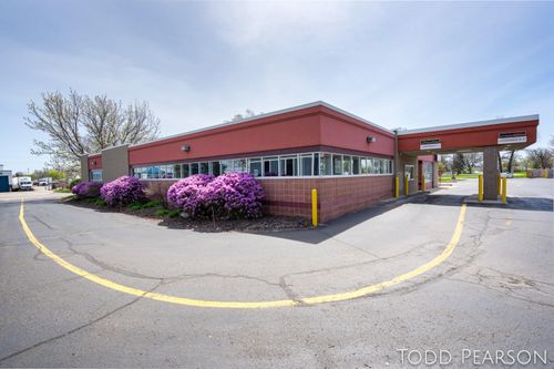 3979-3975-3979 Clay Ave Sw, Wyoming, MI, 49548-3014 | Card Image