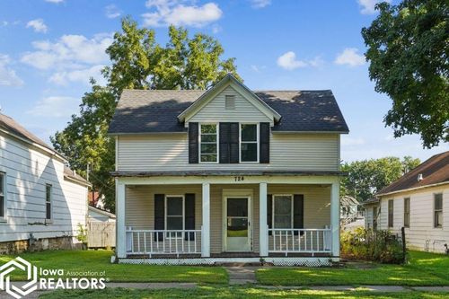 724 Louisa, Burlington, IA, 52601 | Card Image