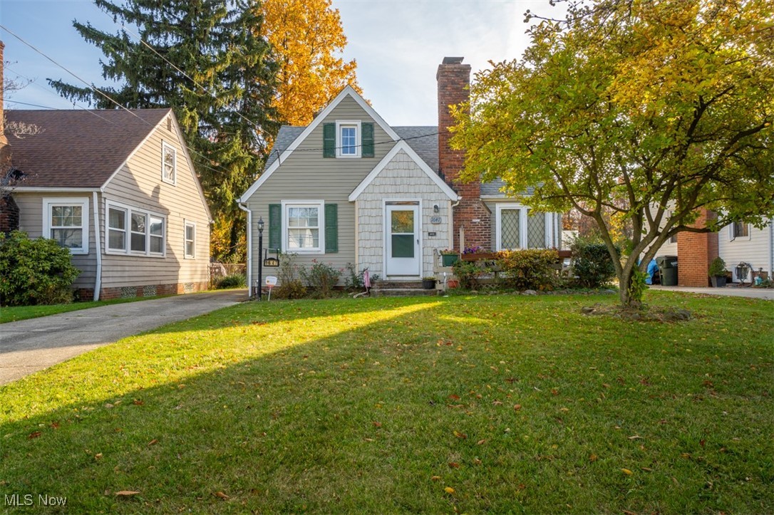 1647 Parker Drive, For Sale in Mayfield Heights Zoocasa