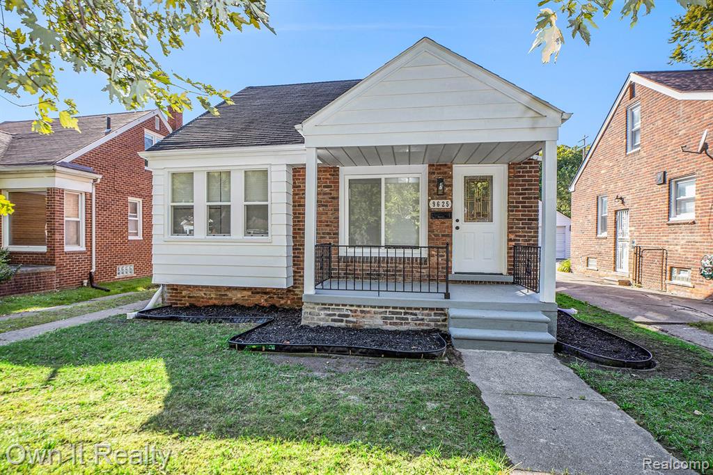 Grayfield , Redford, MI 48239 #1