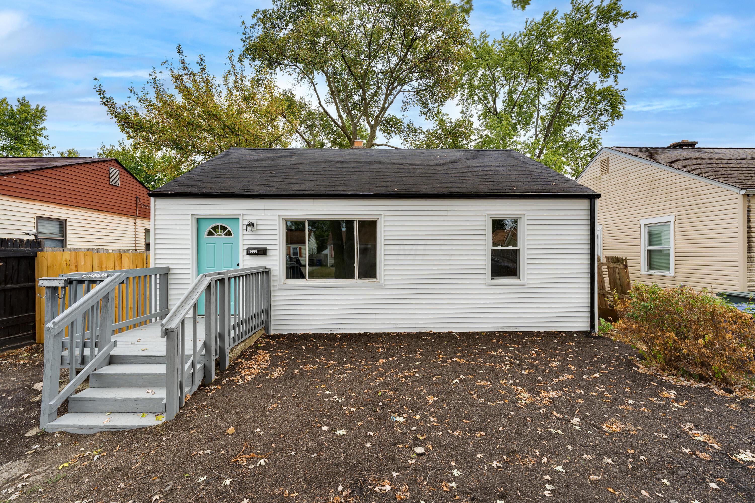 Grasmere Ave, Columbus, OH 43211