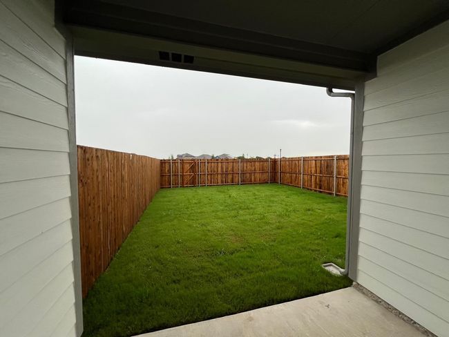 View of yard | Image 8