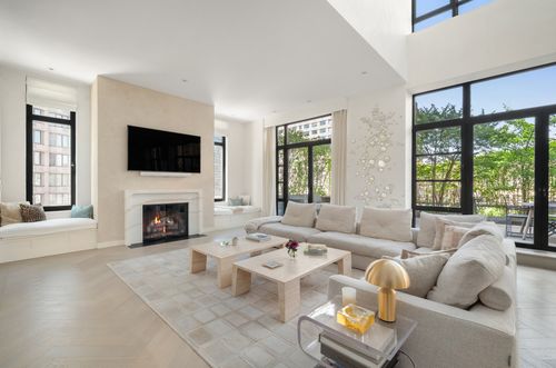 ph10b-43 W 64th St, New York, NY, 10023-6792 | Card Image