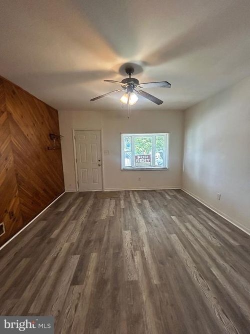 3569 4th St, BALTIMORE, MD, 21225-1841 | Card Image