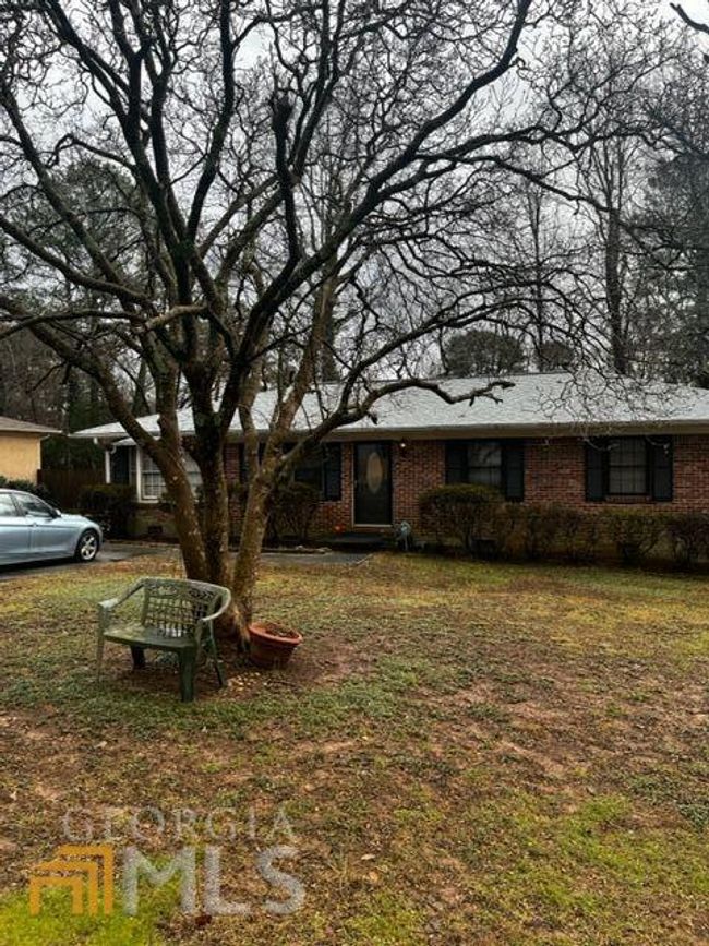 724 Camelot Way, House other with 3 bedrooms, 2 bathrooms and null parking in Norcross GA | Image 11