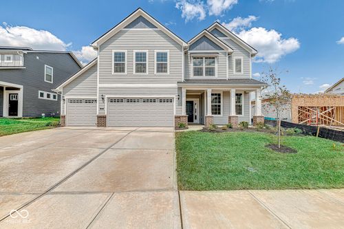 5420 Laurel Crest Run, Noblesville, IN, 46062-7402 | Card Image