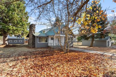 620 N Vernon St, Home with 3 bedrooms, 2 bathrooms and null parking in Deer Park WA | Image 2