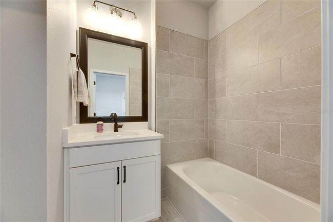 2819 1 St Ave S, Townhouse with 2 bedrooms, 4 bathrooms and null parking in SAINT PETERSBURG FL | Image 45