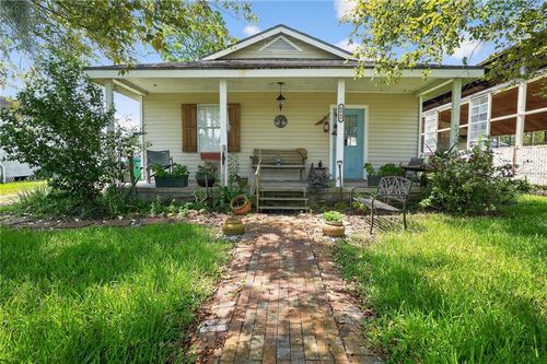 6045 Convent St, Napoleonville, LA, 70390-2603 | Card Image