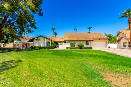 8706 E Via Taz Norte, Scottsdale, AZ, 85258-3520 | Card Image