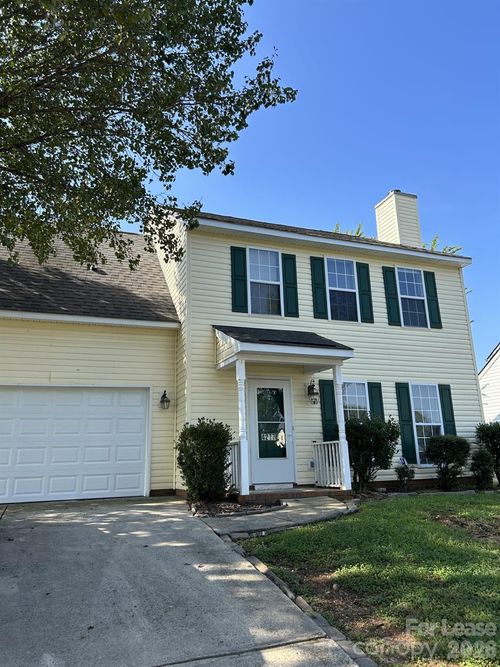 4277 Maybrook Ct Sw, Concord, NC, 28027-8707 | Card Image