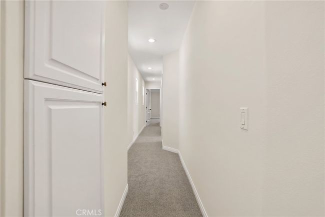 326 6 Th St, House other with 4 bedrooms, 5 bathrooms and 2 parking in Huntington Beach CA | Image 31