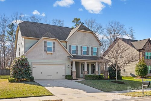 7038 Hyde Park Dr, Indian Trail, NC, 28079-5633 | Card Image