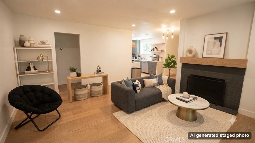 Residential Lease in Los Angeles 4