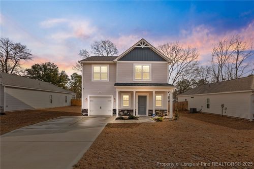 808 N Jackson St, Raeford, NC, 28376-2010 | Card Image
