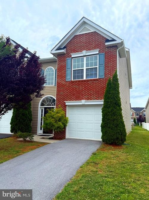 25 Cavendish Way, FALLING WATERS, WV, 25419-1489 | Card Image