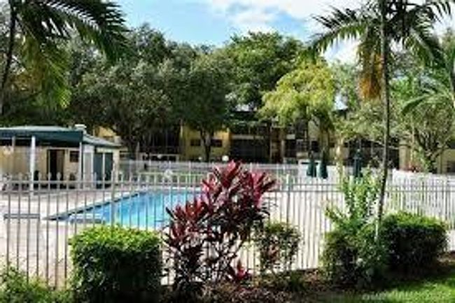 APT-204 - 9301 Lime Bay Blvd, Condo with 2 bedrooms, 2 bathrooms and null parking in Tamarac FL | Image 15