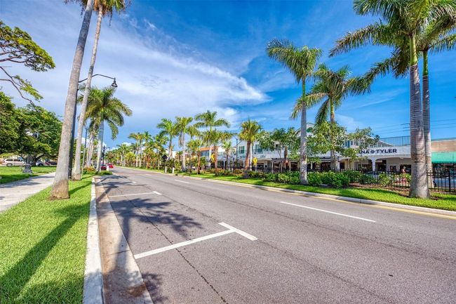 APT-5 - 927 Capri Isles Blvd, Condo with 2 bedrooms, 2 bathrooms and null parking in VENICE FL | Image 40