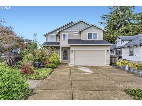 1415 Ne Everett St, Camas, WA, 98607 | Card Image