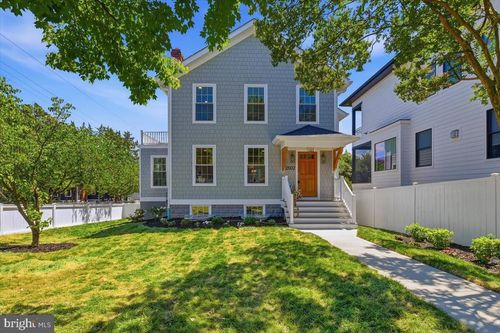 2602 Washington Blvd, ARLINGTON, VA, 22201-1426 | Card Image