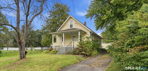 562 Camp St, Plainville, CT, 06062-1008 | Card Image