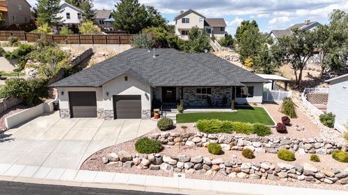 171 N Beacon Dr, Cedar City, UT, 84720-2251 | Card Image