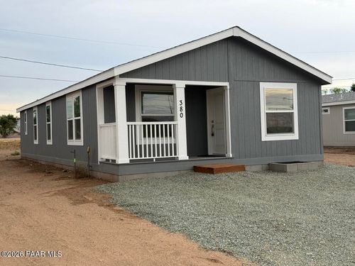 380 W Venice Way, Paulden, AZ, 86334-2895 | Card Image