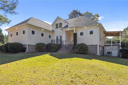 7205 Kingfisher Rd, Sanford, NC, 27332-8836 | Card Image