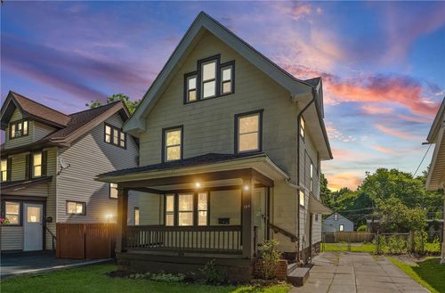 184 Curlew St, Rochester, NY, 14613-2103 | Card Image