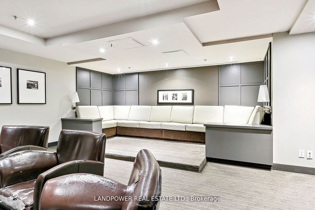1105 - 11 St Joseph St, Condo with 1 bedrooms, 1 bathrooms and null parking in Toronto ON | Image 23