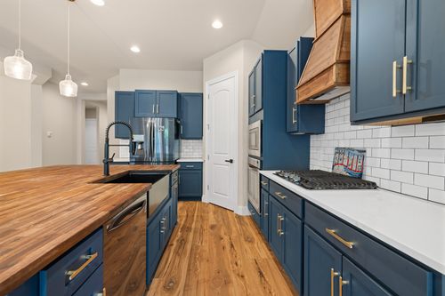 1134-1400 Little Elm Trl, Cedar Park, TX, 78613-2861 | Card Image