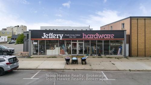 526 Dominion Ave, Midland, ON, L4R1P8 | Card Image
