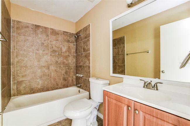 35919 Goose Creek Rd, House other with 4 bedrooms, 3 bathrooms and null parking in Leesburg FL | Image 14