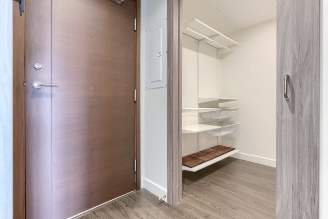 CONFIDENTIAL - 89 Nelson, Condo with 1 bedrooms, 0 bathrooms and 1 parking in Vancouver BC | Image 1