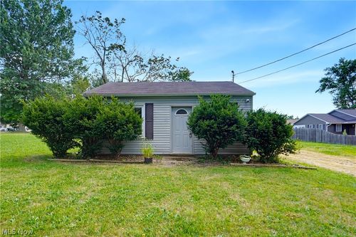 1036 Derbydale Rd, Akron, OH, 44306-4033 | Card Image