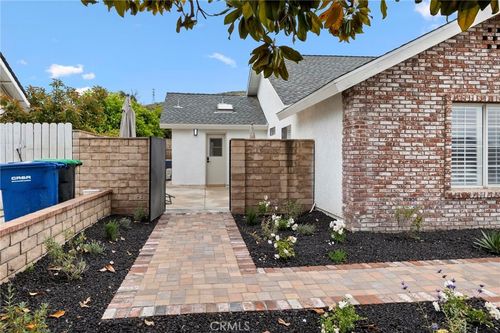 b-25475 Nicks Ave, Loma Linda, CA, 92354-3623 | Card Image