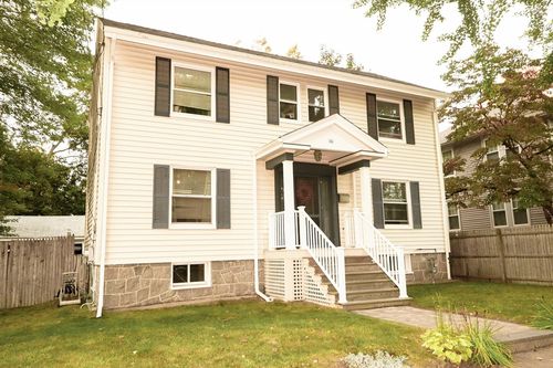 141 Prospect Ave, Brockton, MA, 02301-3327 | Card Image