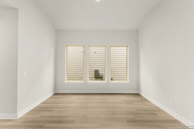 948 Nolte Bnd, House other with 3 bedrooms, 3 bathrooms and null parking in Seguin TX | Image 7