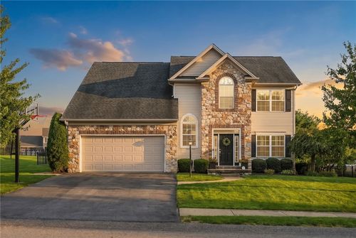 217 Windham Ln, Mars, PA, 16046-2205 | Card Image