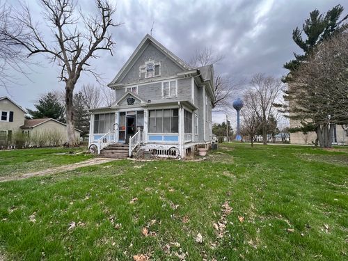 111 S Crossley St, Melvin, IL, 60952-4086 | Card Image