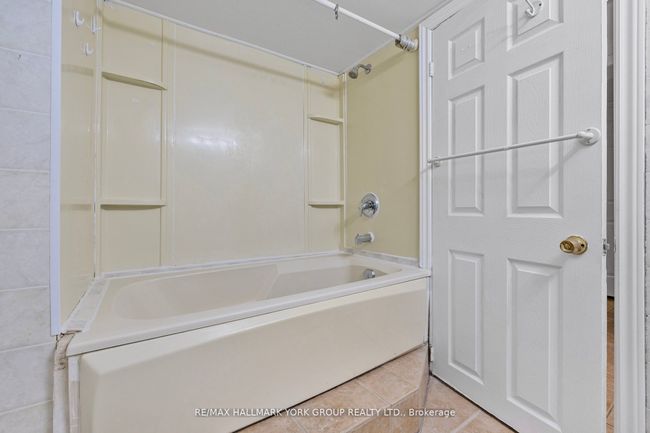 LOWER - 103 Micmac Cres, House attached with 2 bedrooms, 1 bathrooms and 1 parking in North York ON | Image 17
