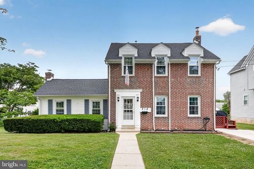 216 1st Ave, BROOMALL, PA, 19008-2301 | Card Image