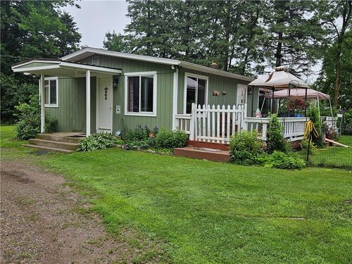6110 Fairway Dr, Ladysmith, WI, 54848-9762 | Card Image