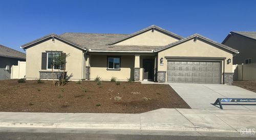 5117 Beaverhead Ave, Bakersfield, CA, 93306-7144 | Card Image